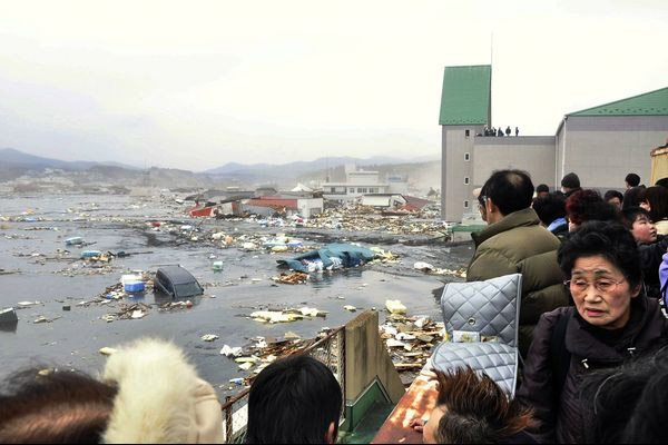 Japan-Earthquake-Tsunami-2011-Picture